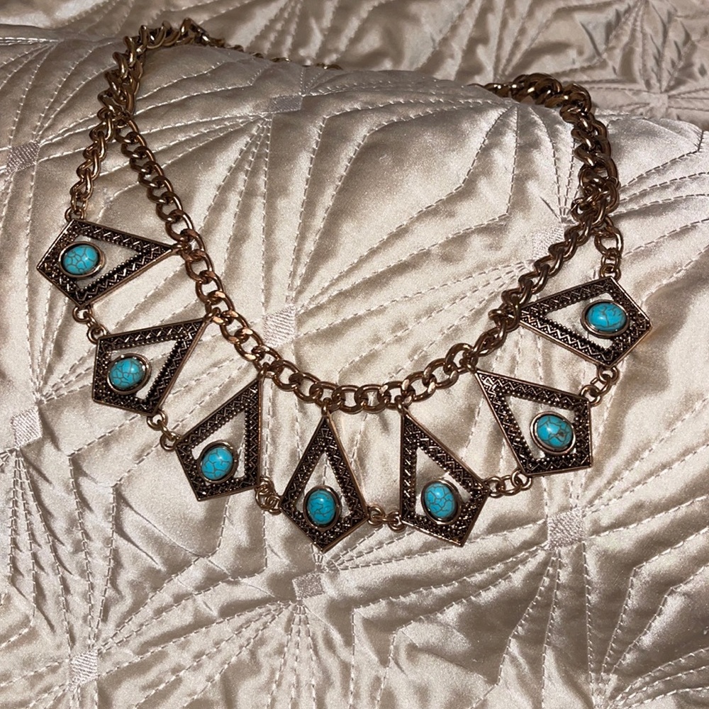 Cleopatra statement necklace
